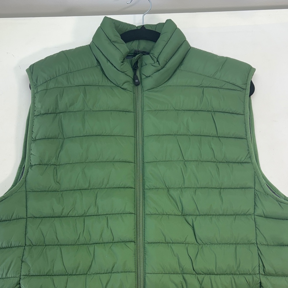 StormTech Stavanger Thermal Vest Quilted Puffer Vest - Nurtured by Nature